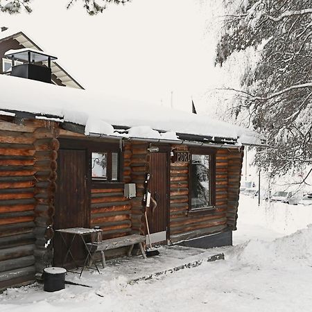Classic Log Cabin Ski-In Ski-Out Levi Exterior foto