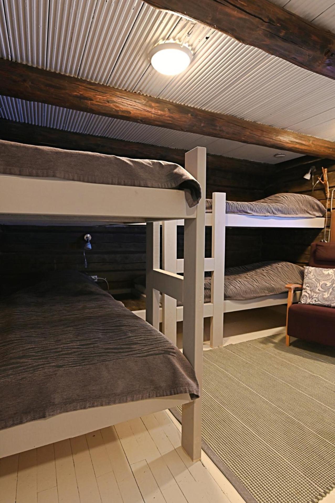 Classic Log Cabin Ski-In Ski-Out Levi Habitación foto