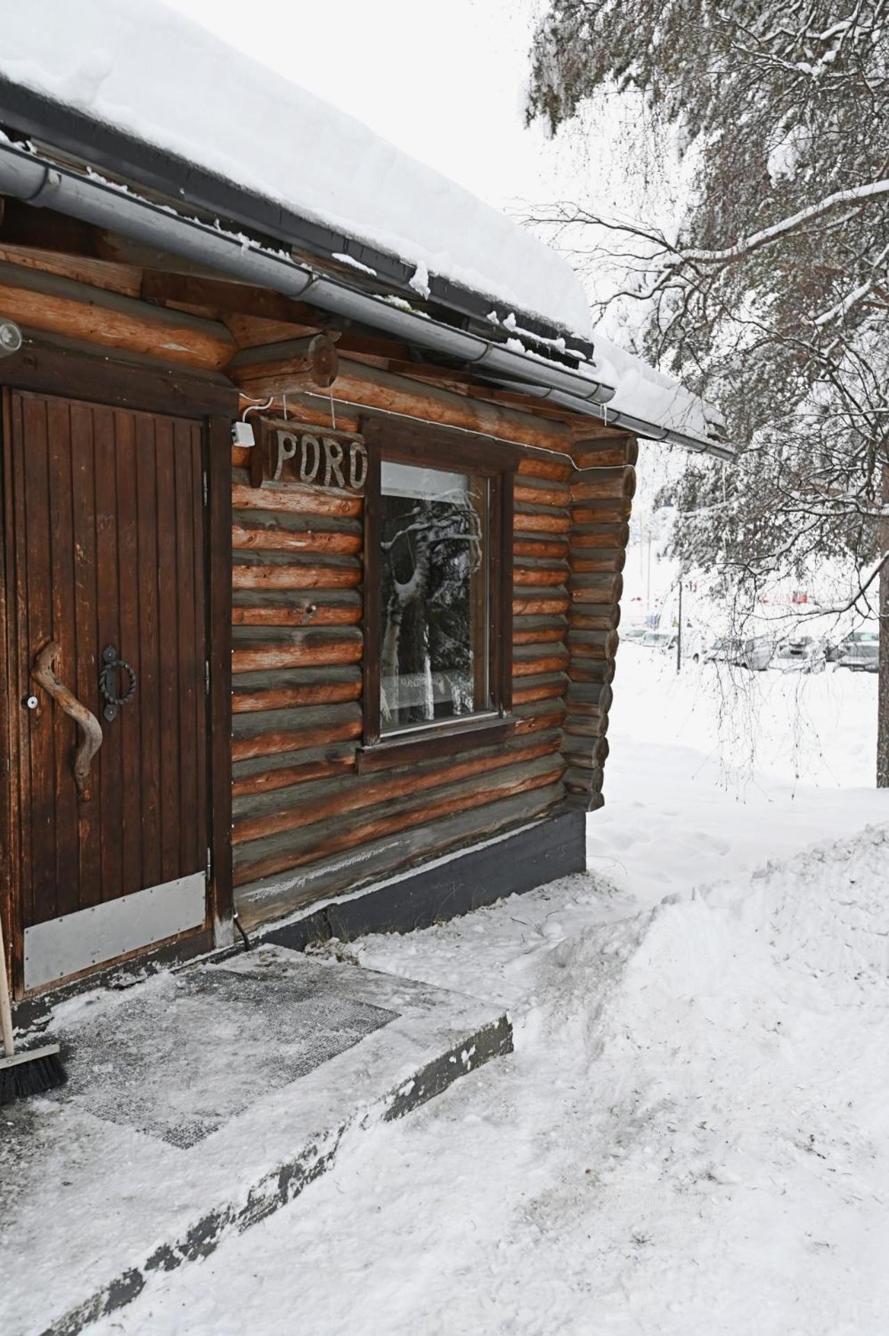 Classic Log Cabin Ski-In Ski-Out Levi Exterior foto